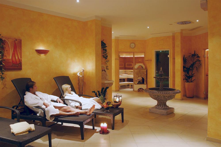 Public Area 4, Alpenhotel Fischer - Adults Only, Berchtesgadener Land