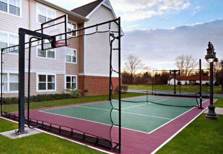 Sport & Beauty, Residence Inn Cranbury South Brunswick, Middlesex