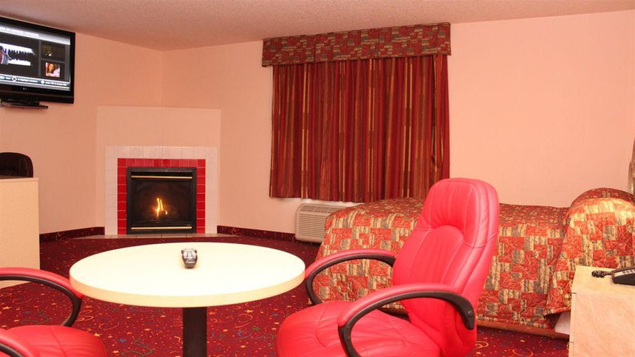 Exterior & Views 2, Crystal Star Inn LeDuc, Division No. 11