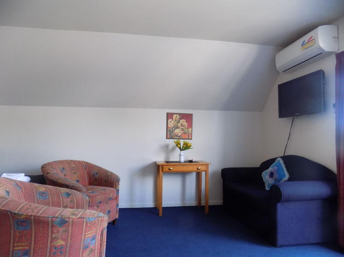 Others 5, Garden City Motel, Christchurch