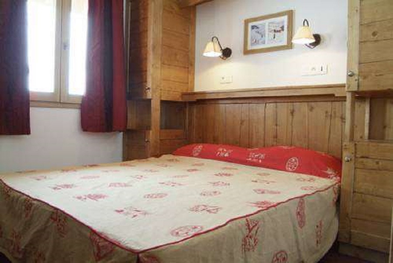 Bedroom 4, Lagrange Vacances Les Hauts De Comborcieres, Savoie