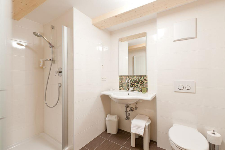 Bathroom 4, Gasthof Zur Sonne, Bolzano