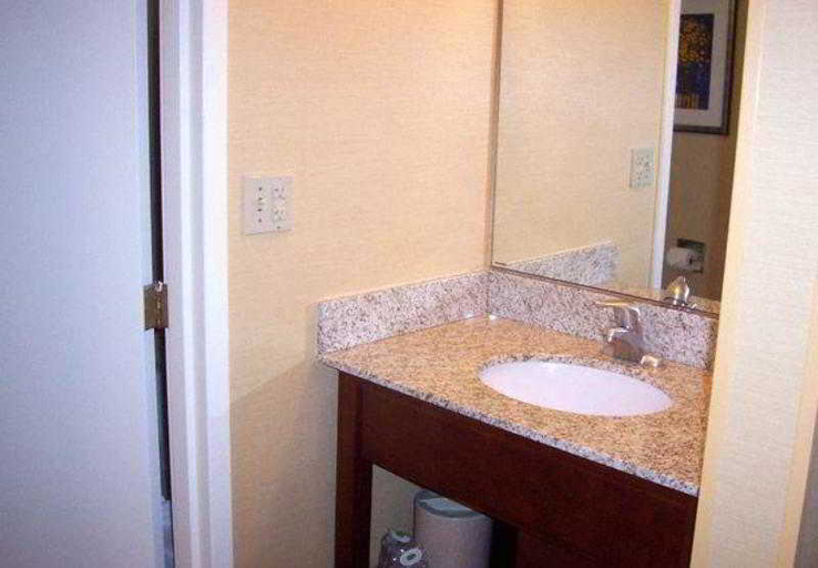 Bathroom 5, Courtyard by Marriott Boston Westborough, Worcester
