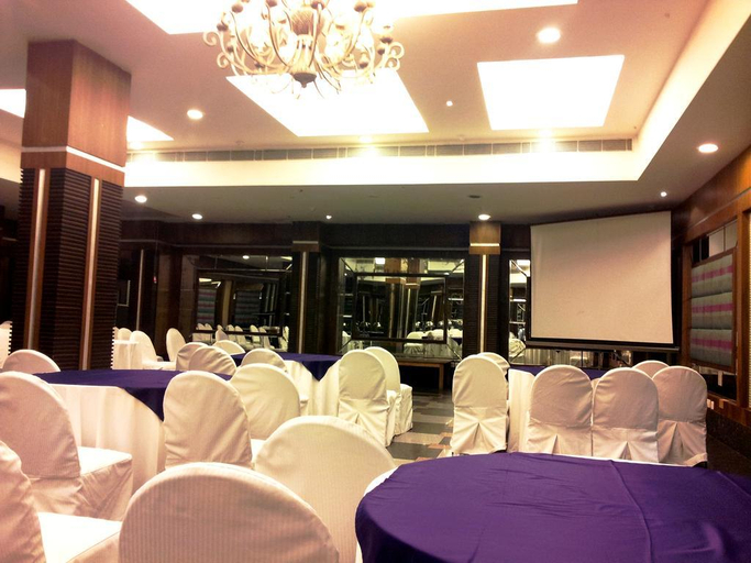 Food & Drinks 5, K Hotel, Faridabad, Faridabad