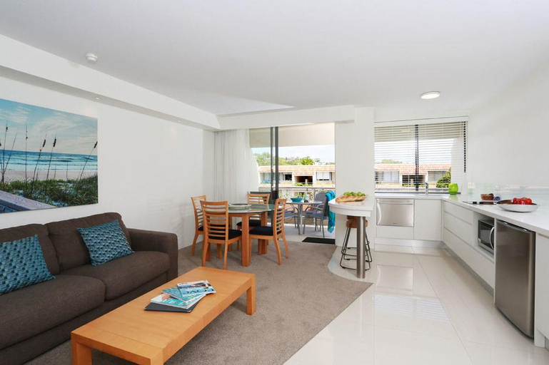 Exterior & Views 2, Hotel Laguna, Noosa - Noosa-Noosaville