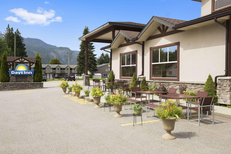 NORTHWINDS HOTEL REVELSTOKE, Columbia-Shuswap