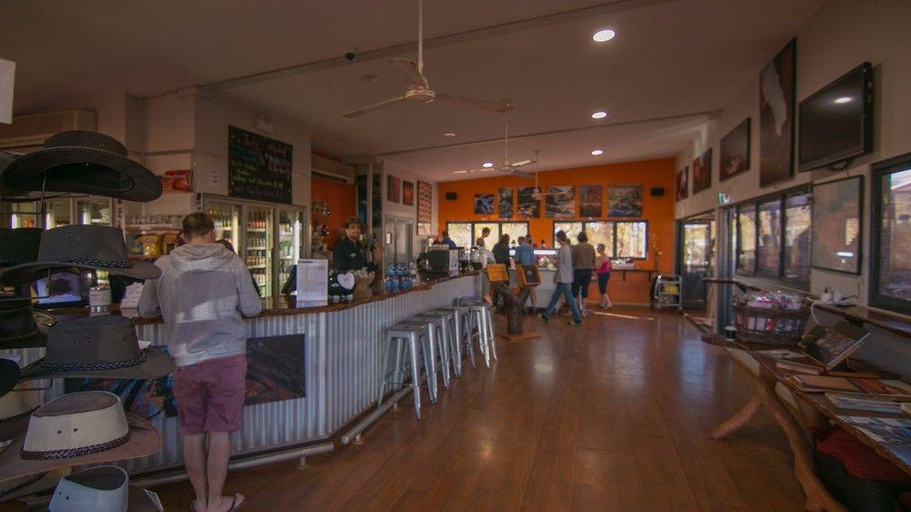 Food & Drinks 5, Karijini Eco Retreat, Ashburton
