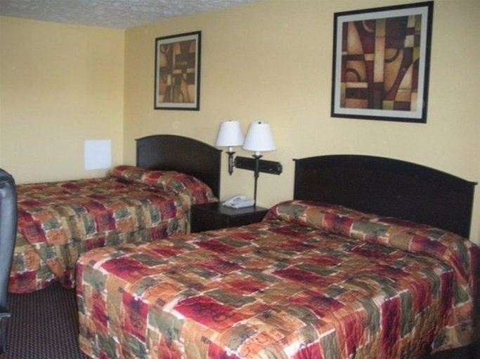 Bedroom 4, Nendels Inn & Suites, Ford
