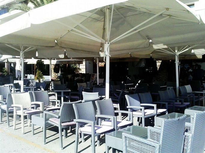 Food & Drinks 5, Kipseli, Thessaly