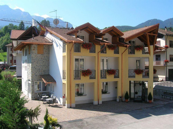 Exterior & Views 4, Garni Sottobosco, Trento