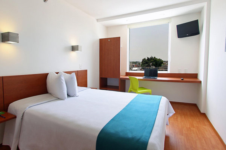 Bedroom 3, One Oaxaca Centro Hotel, Del Centro