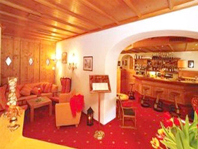 Public Area, Fischerwirt, Zell am See