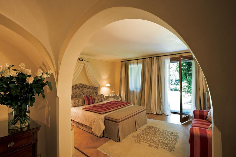 Bedroom 3, L'Albereta, Brescia