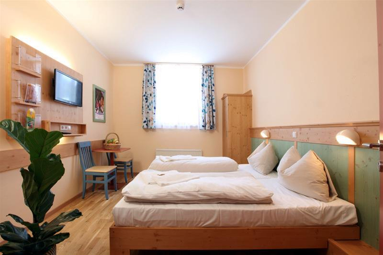 Bedroom 3, JUFA Lungau, Tamsweg