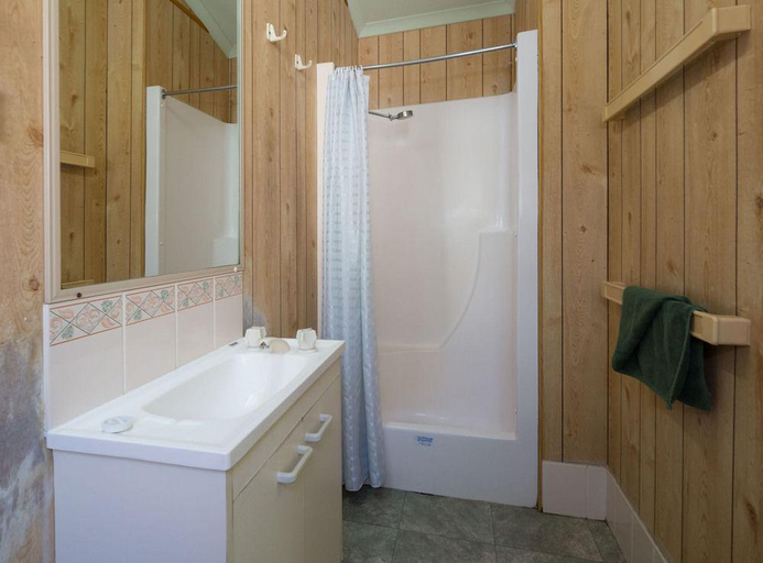 Bathroom 4, Kipara Tropical Rainforest Retreat, Whitsunday