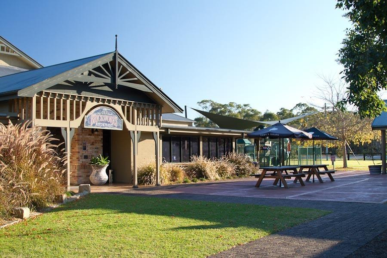 Exterior & Views 2, Potters Hotel & Brewery, Cessnock