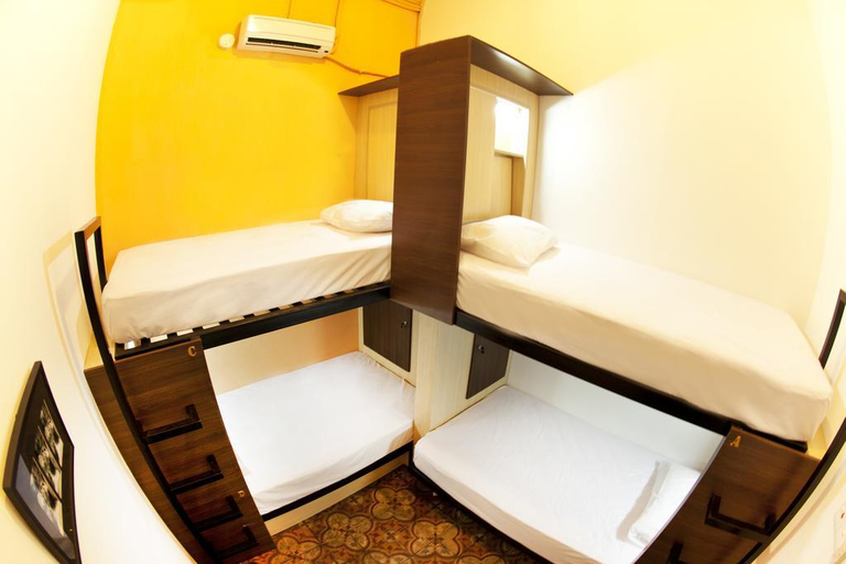 Bedroom 2, Red Inn Heritage, Penang Island
