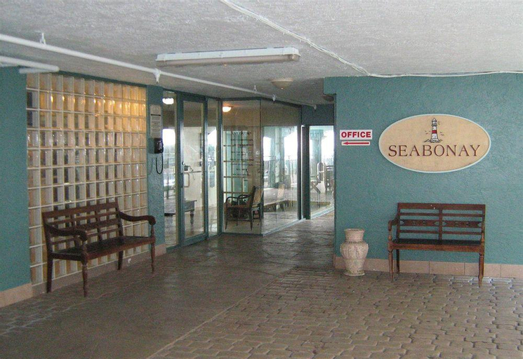 Public Area 2, Seabonay Beach Resort, Broward