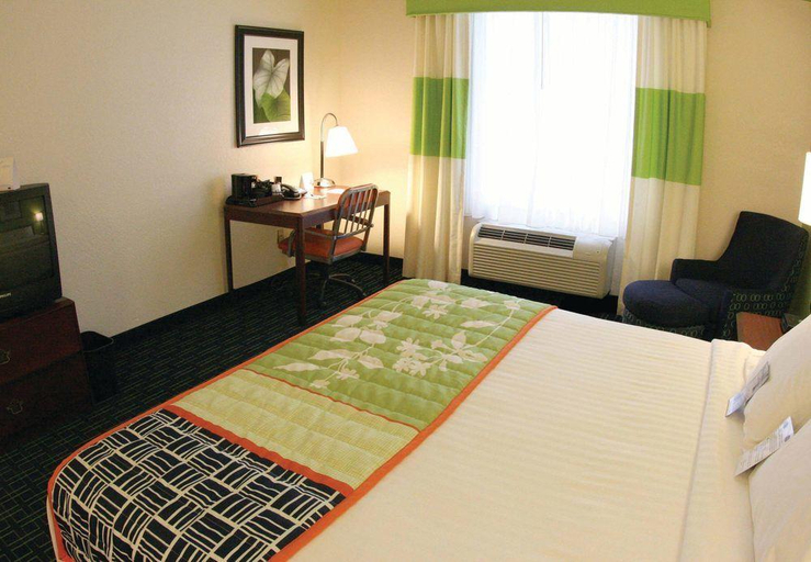 Bedroom 5, Fairfield Inn Sun City/ Hilton Head, Beaufort