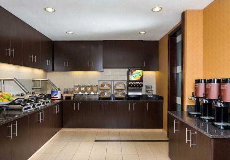 Food & Drinks 5, Residence Inn Fargo, Cass