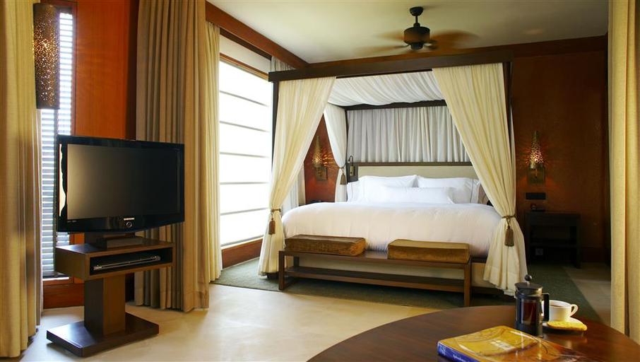 Bedroom 2, The Westin Sohna Resort & Spa, Gurgaon