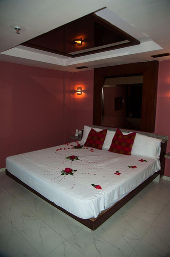 Bedroom 5, The Hotel, Libertador