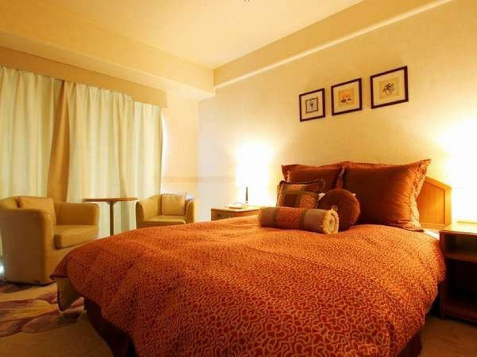 Bedroom 1, Floris Hotel Villa Kuretake, Hamamatsu