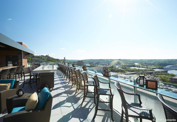 Food & Drinks 5, Residence Inn Cincinnati Downtown/The Phelps, Cincinnati