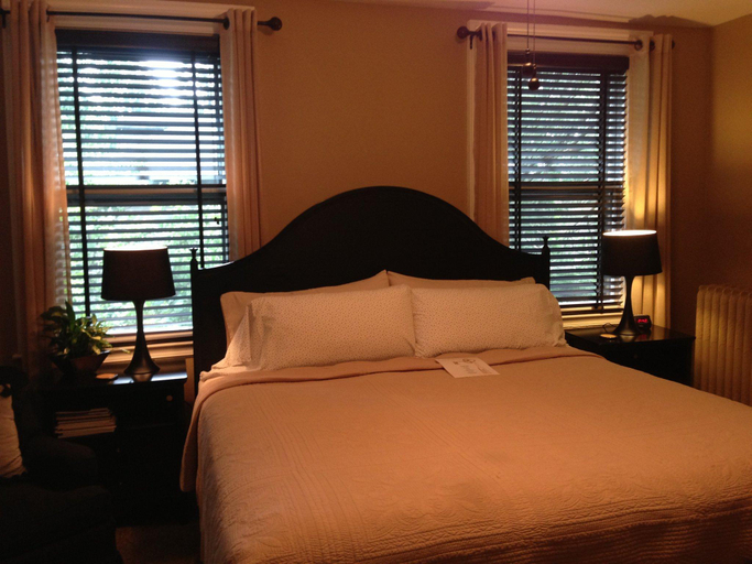 Bedroom 3, 1900 Inn on Montford, Buncombe