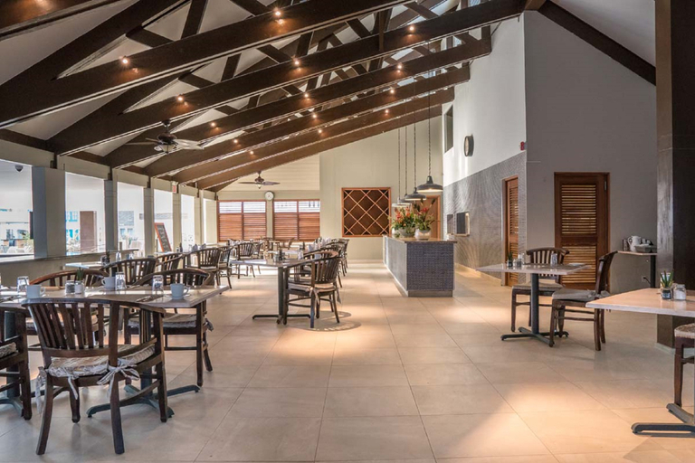 Food & Drinks 5, Caribbean Palm Village Resort
