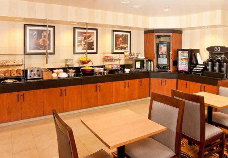 Food & Drinks 5, Fairfield Inn & Suites By Marriott San Francisco A, San Mateo