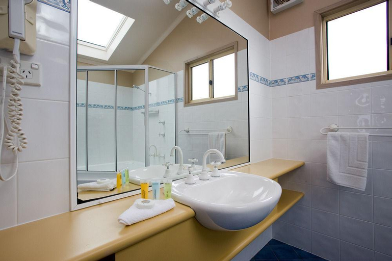 Bedroom 3, Merimbula Beach Resort, Bega Valley