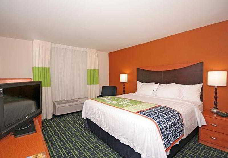 Bedroom 3, Fairfield Inn & Suites Asheboro, Randolph