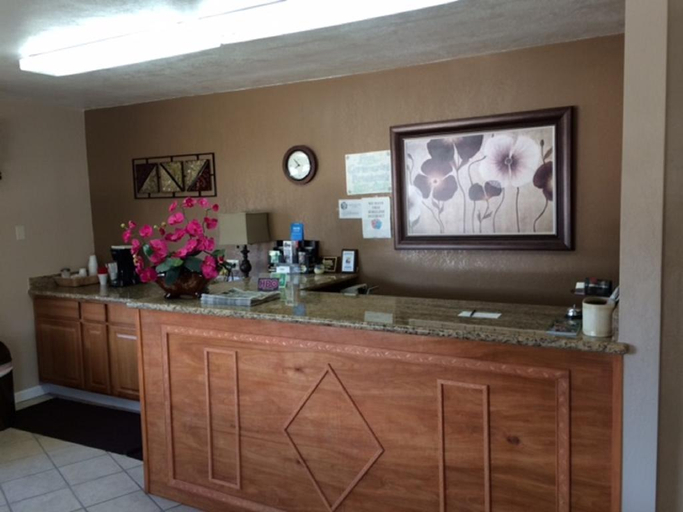 Public Area 3, Vino Inn and Suites, San Luis Obispo