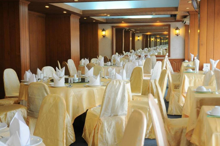 Food & Drinks 5, Panda Hotel, Yangon