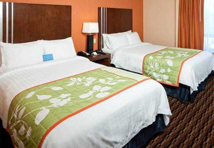 Bedroom 3, Fairfield Inn & Suites By Marriott San Francisco A, San Mateo