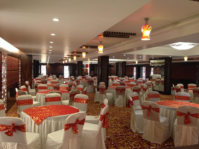 Food & Drinks 5, Hotel Lawrence, Amritsar