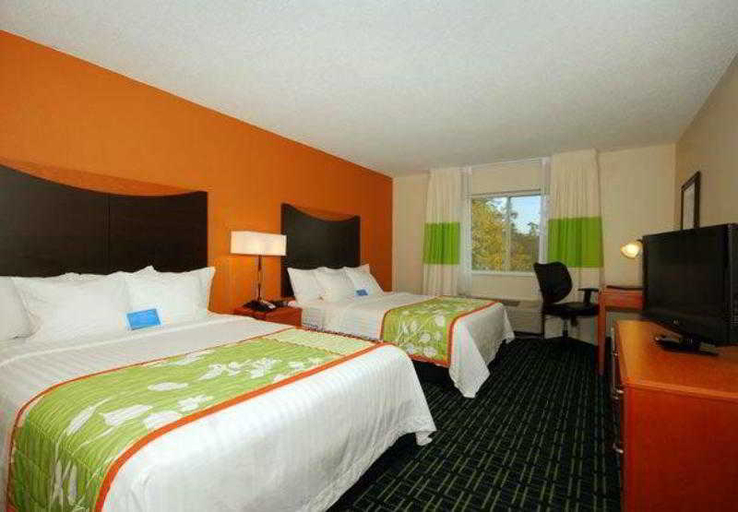 Bedroom 3, Fairfield Inn & Suites Canton, Stark