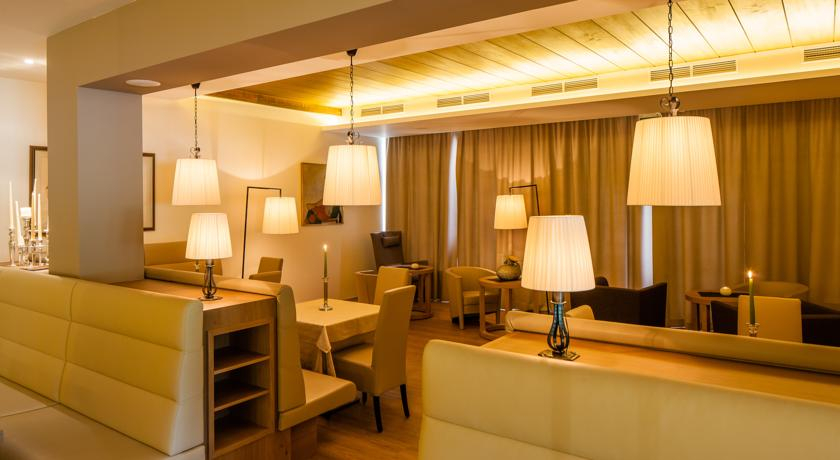 Public Area 4, Royal Hotel Hinterhuber, Bolzano
