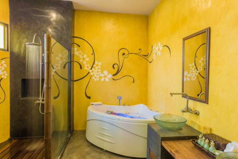 Bathroom, Pa Prai Villas and Suites, Pran Buri