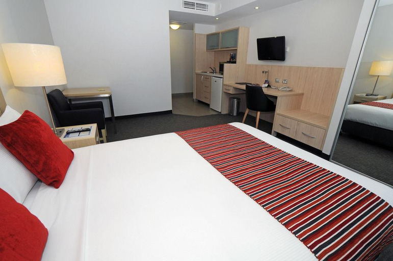 Bedroom 2, Jephson Hotel & Apartments, Toowong