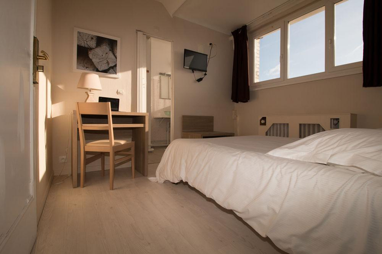 Bedroom 4, Hôtel Pacific, Pas-de-Calais
