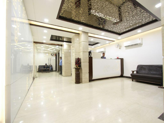 Public Area, Usha Kiran, Agra