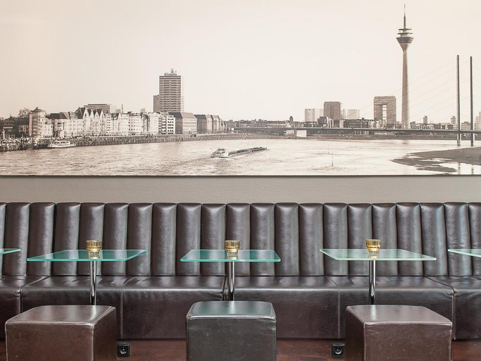 Exterior & Views 2, B&B Hotel Düsseldorf City-Süd, Düsseldorf