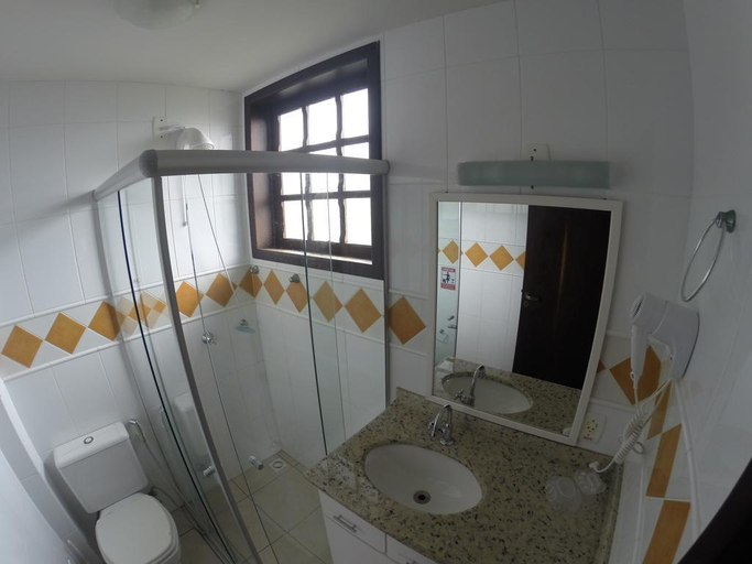 Bathroom 4, Dubai Bungalows Bombinhas, Bombinhas