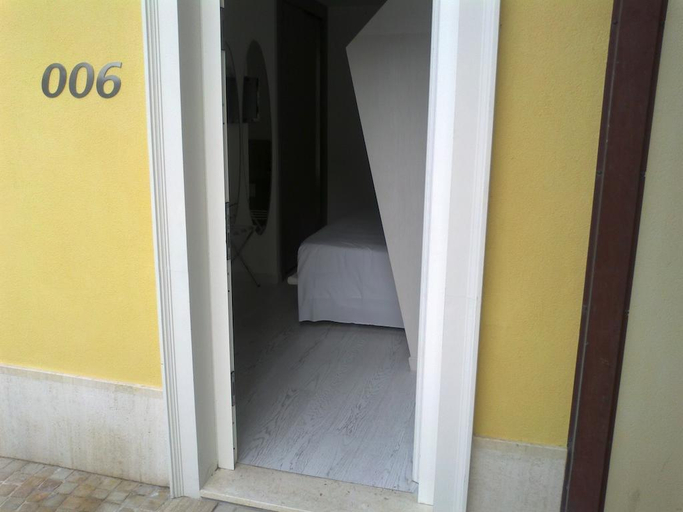 Public Area 3, Life Hotel, Macerata