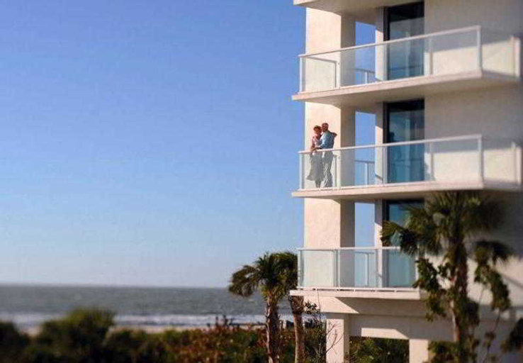 Marriott's Crystal Shores, Collier