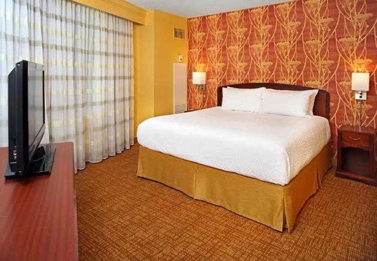 Bedroom 3, Courtyard Baltimore Downtown/Inner Harbor, Baltimore