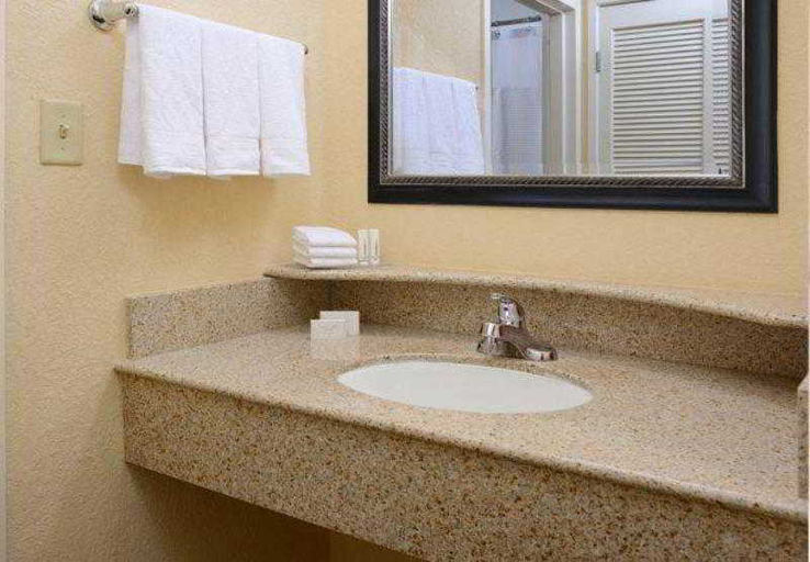 Bathroom 4, Courtyard Dallas Las Colinas, Irving
