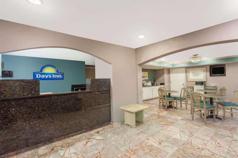 Quality Inn & Suites Decatur - Priceville I-65, Morgan
